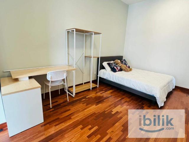 Studio Suitable for Young Professionals at Pacific Star, Petaling Jaya