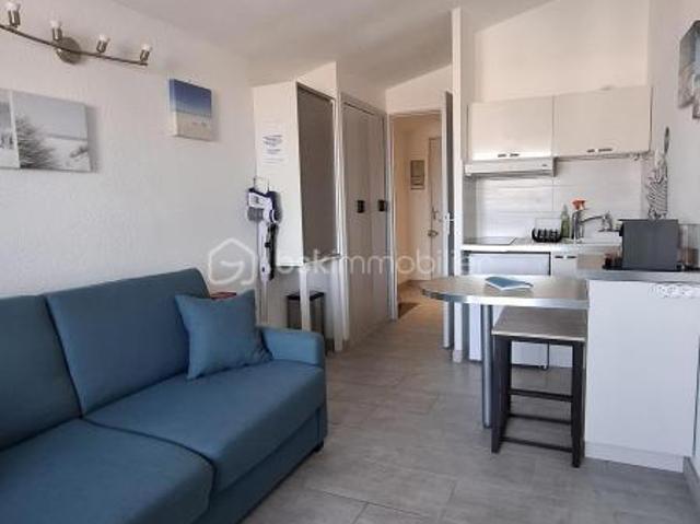 Studio sur la Corniche à 50m de la plage