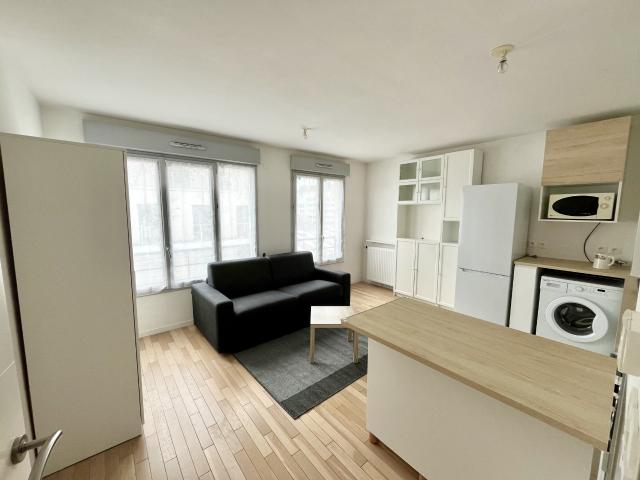 STUDIO SURESNES EMILE DUCLAUX