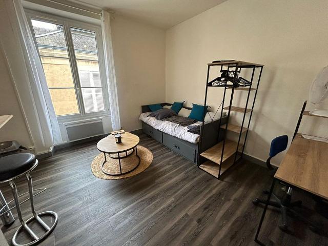 Studio Poitiers – Cathédrale – 19.50 m2