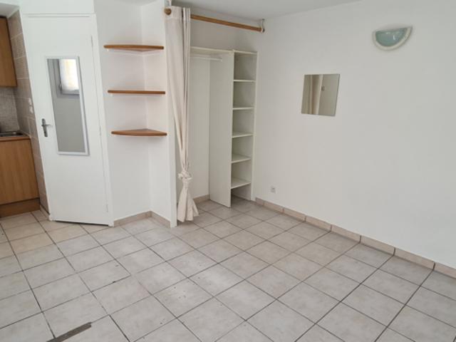 Studio Poitiers Pont Neuf 15.68 m2