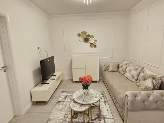 Studio Apollo Residence, metrou Berceni