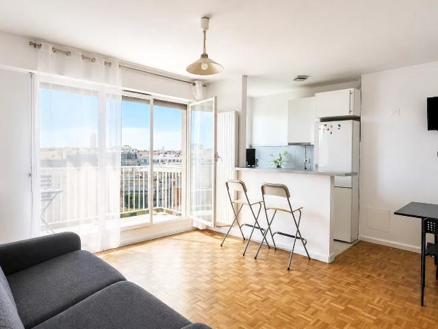 Studio Paris 15 ème