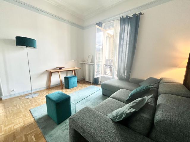 studio Paris 1er, Opéra