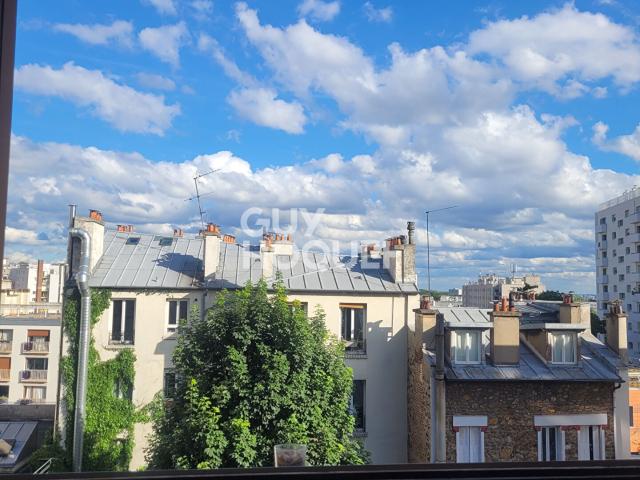 STUDIO PARIS 20ème 16.12 m2