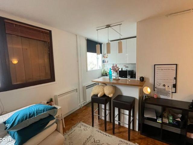 Studio Paris 20ème