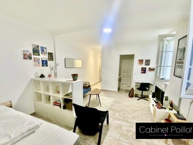 Studio Paris