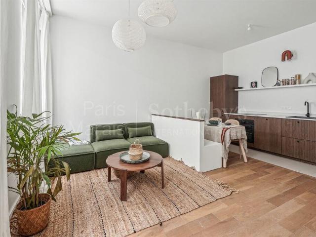 Studio Paris 4ème Place des Vosges Bastille