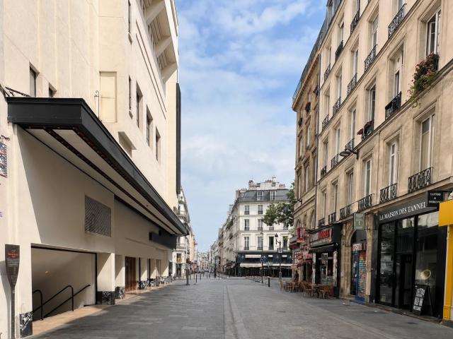 STUDIO PARIS IIème AVEC ASCENSEUR