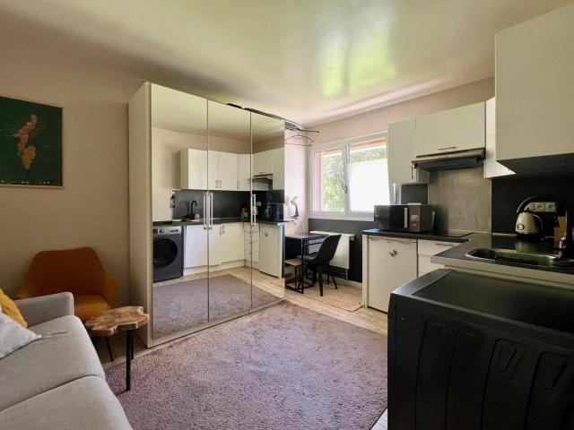 STUDIO PARIS XI 17 m2