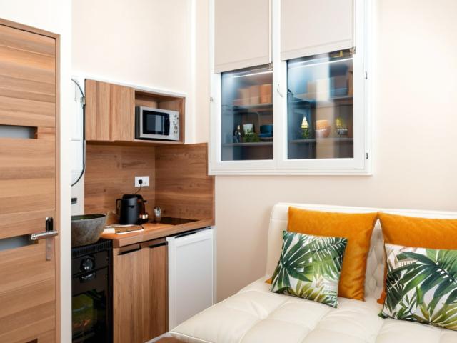 Studio Parisien 14 M2