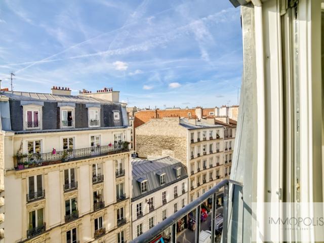 Studio plein de charme au dernier étage ! Paris 18e, Rue du Poteau