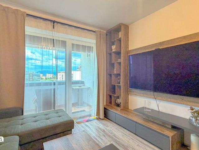 Studio Premium Designer Made | Kasper Coresi | Loc de parcare si boxa