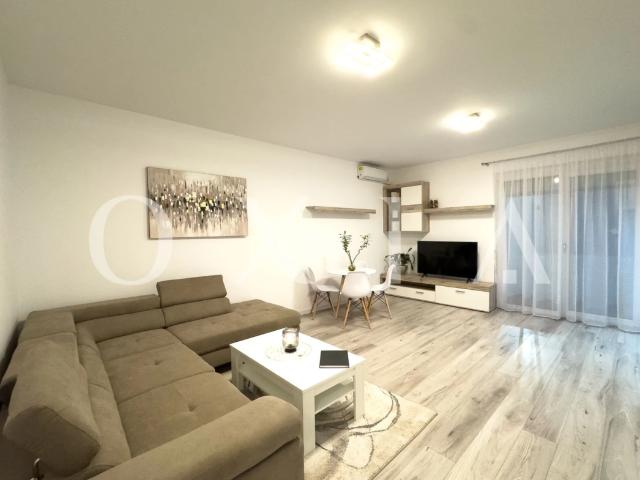 STUDIO, Prima Inchiriere, Cartierul Planetelor