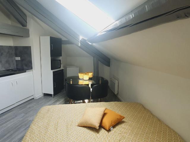 Studio proche campus