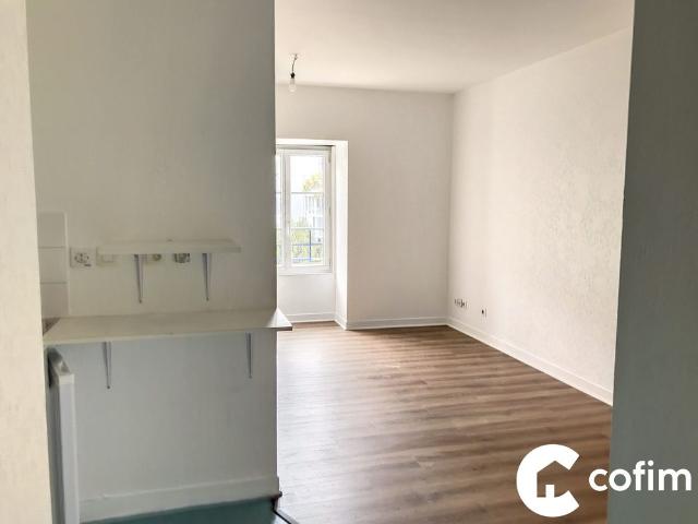 Studio proche facs avec parking