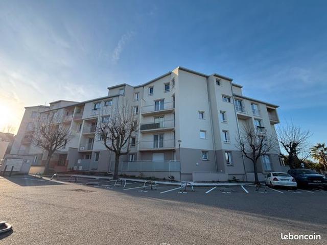 Studio proche facultés Rangueil – dernier étage – Idéal investisseur – Frais de notaire réduits