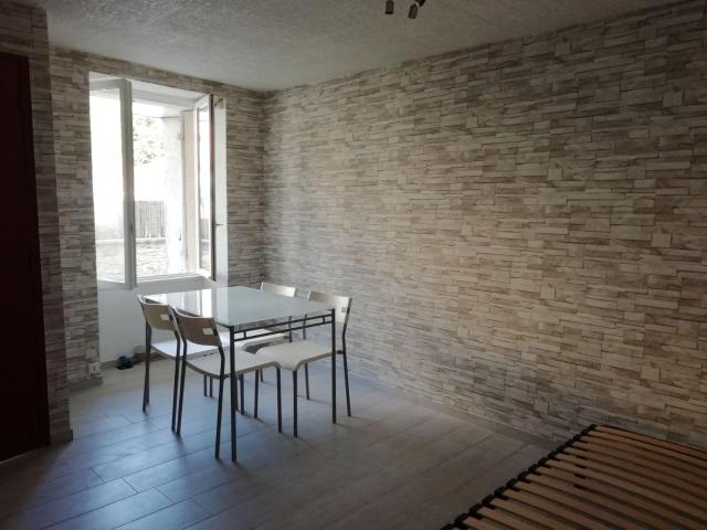 Studio proche Pirmil et commodités