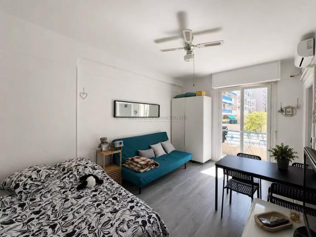 Studio Proche Plages 27m² Antibes