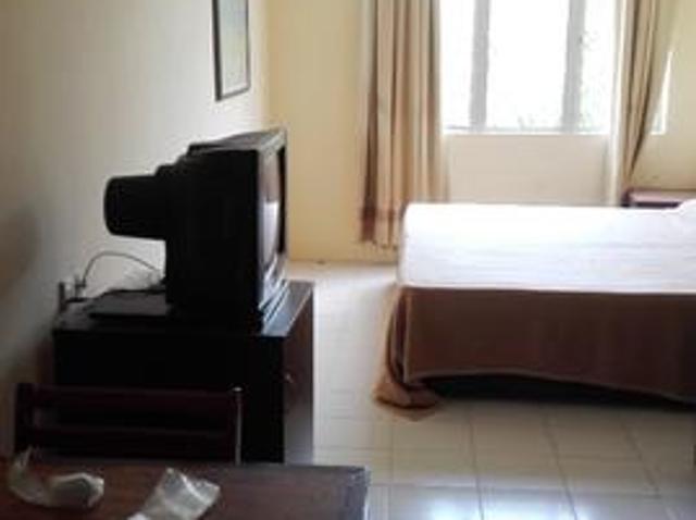 Studio Room