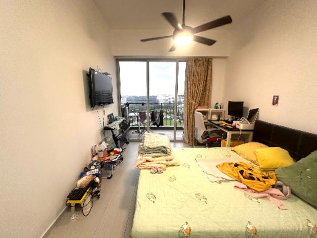 Studio room at CityLife @ Tampines. Near to Tampines MRT