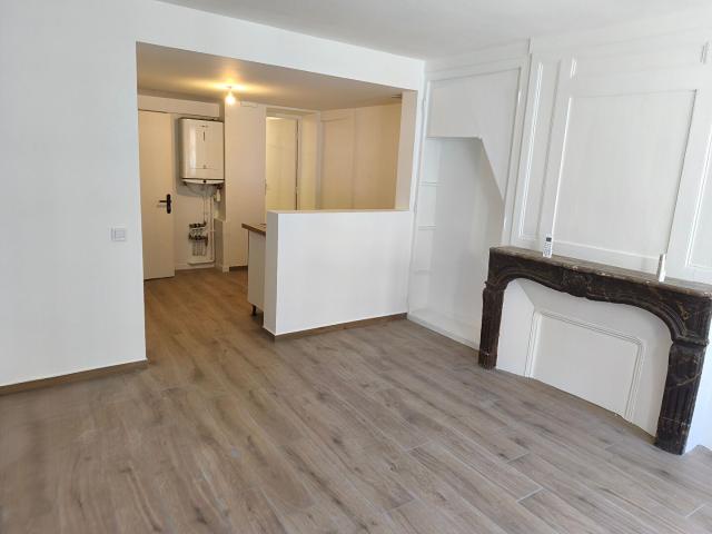 Studio rdc refait à neuf centre ville 23.65 m² Chateauneuf en thymerais