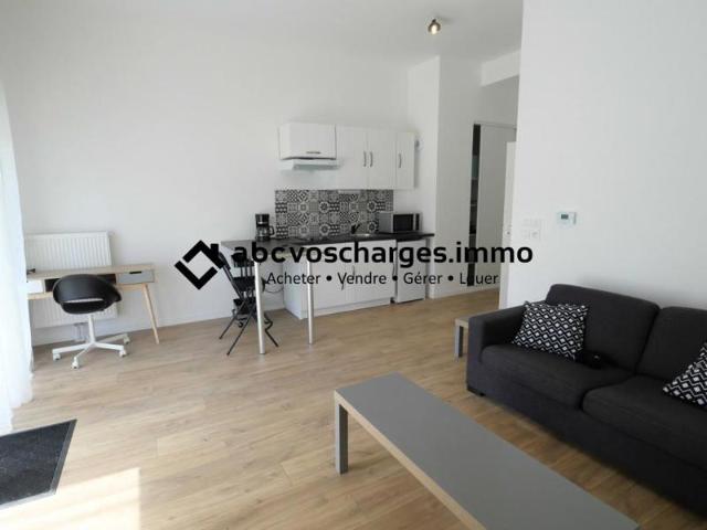 Studio récent de 32 m2 avec terrasse et parking