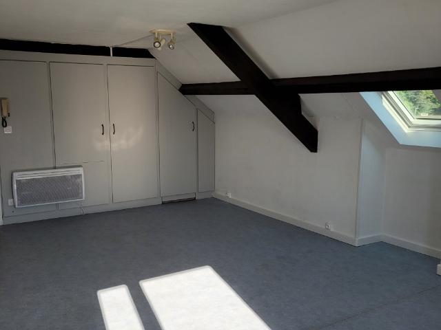Studio refait à neuf VANDOEUVRE LES NANCY