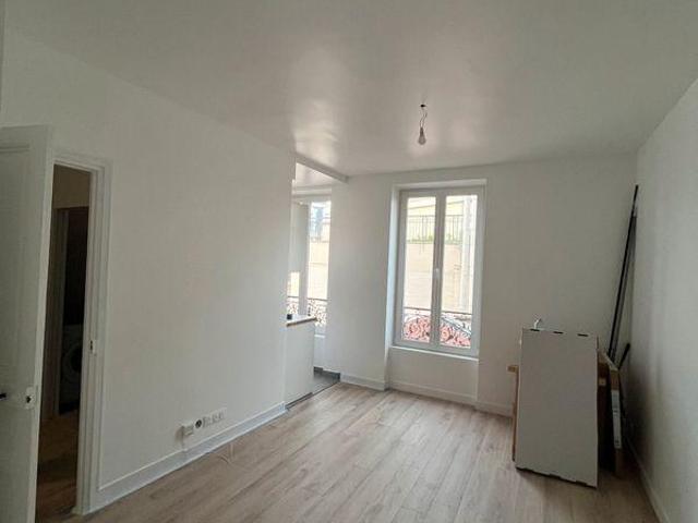 Studio refait à neuf Clamart Gare