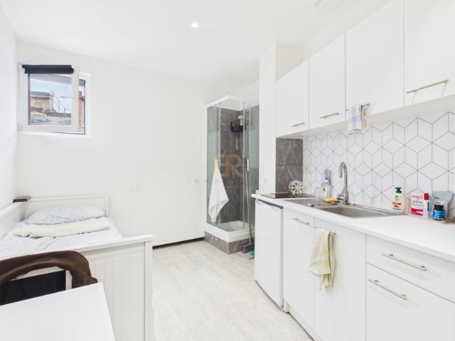 Studio refait à neuf Paris 16ème | Trocadéro | 850 EUR/mois