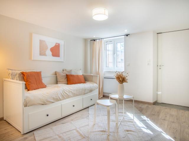 Studio Refait à neuf Rue Maréchal Oudinot