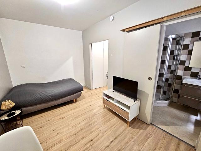 Studio rénové Cames/ Esquirol Lot 3