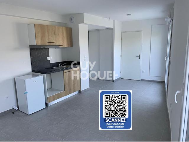 STUDIO RESIDENCE RECENTE: 26.9 m2 AVEC GRAND BALCON