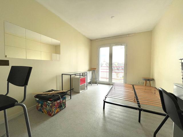 STUDIO RUE MAURICE LE FLEM 21.03 m²