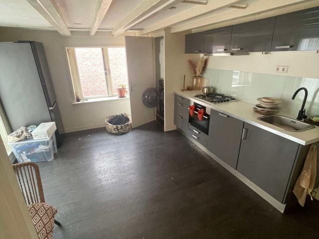 ✅STUDIO with shared kitchen AVAILABLE✅