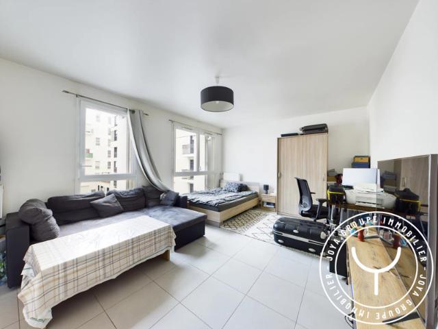 STUDIO T1 LOUE MEUBLE LES DOCKS