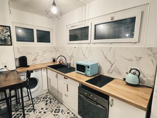 Studio T1 PLUS Meublé Refait à Neuf