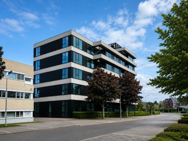 Studio te huur Zwarteweg in Naarden voor € 810