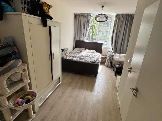 Studio te huur Dussekstraat 25 in Tilburg voor € 906