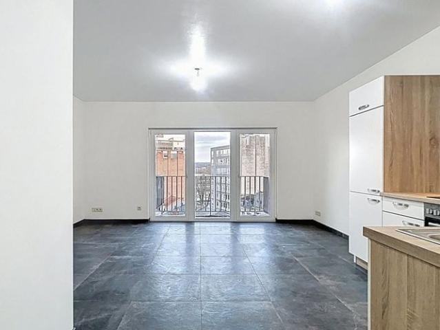 Studio te huur in Liège voor € 625 met 1 slaapkamer