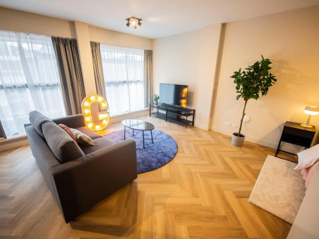 Studio te huur Kerkstraat in Hilversum voor € 2.600