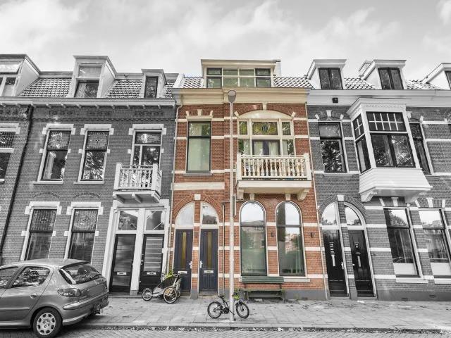 Studio te huur Leidsekade in Utrecht voor € 1.075