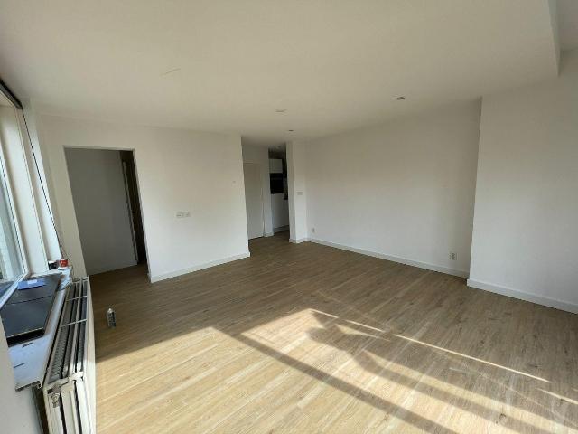 Studio te huur Ringbaan Noord in Tilburg voor € 800
