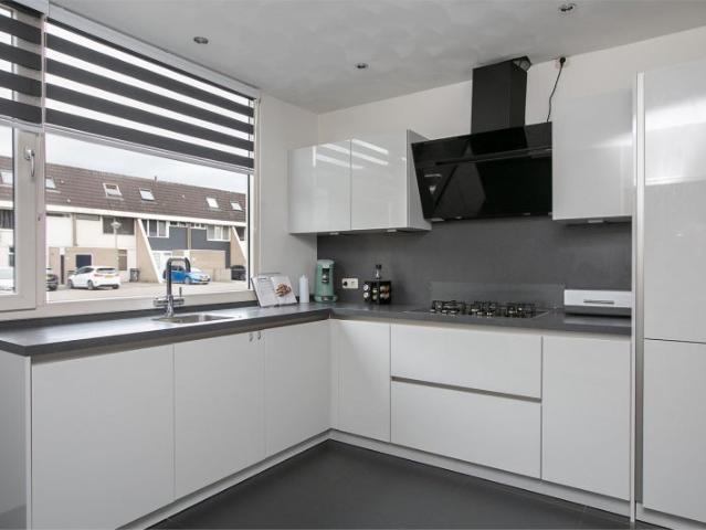 Studio te huur Staringstraat 300 01 in Oss voor € 954