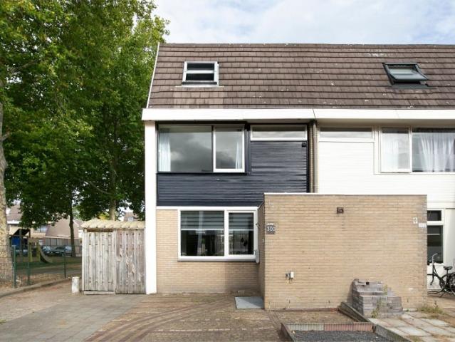 Studio te huur Staringstraat 300 01 in Oss voor € 954