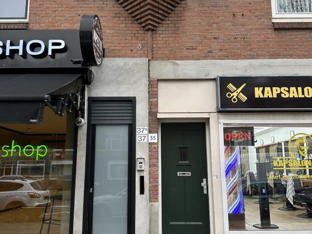 Studio te huur Strevelsweg in Rotterdam voor € 462