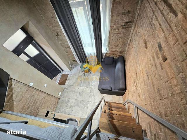Studio tip loft, UltraCentral, Piața Muzeului, Piața Mihai Viteazul