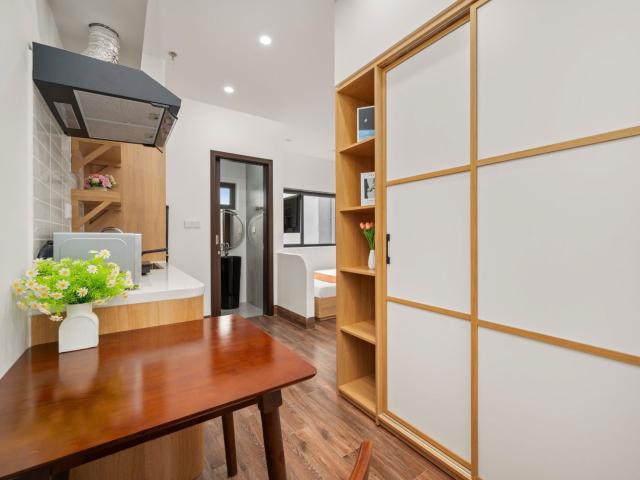 TRINH LOI STUDIO – NGU HANH SON – BALCONY – 7.5 MILLION VND