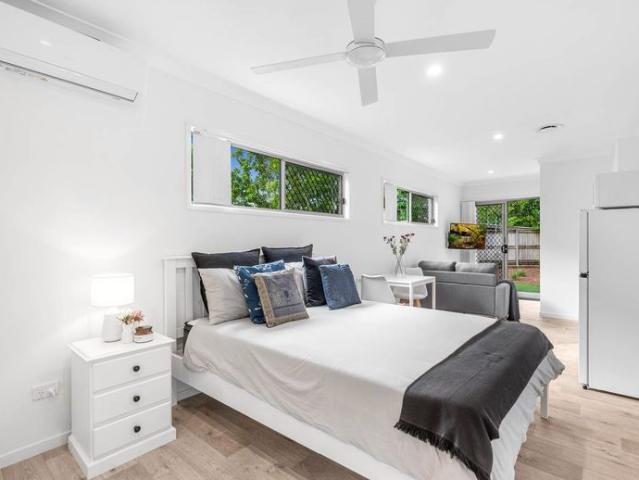 STUDIO UNIT IN A CONVENIENT ACACIA RIDGE LOCATION