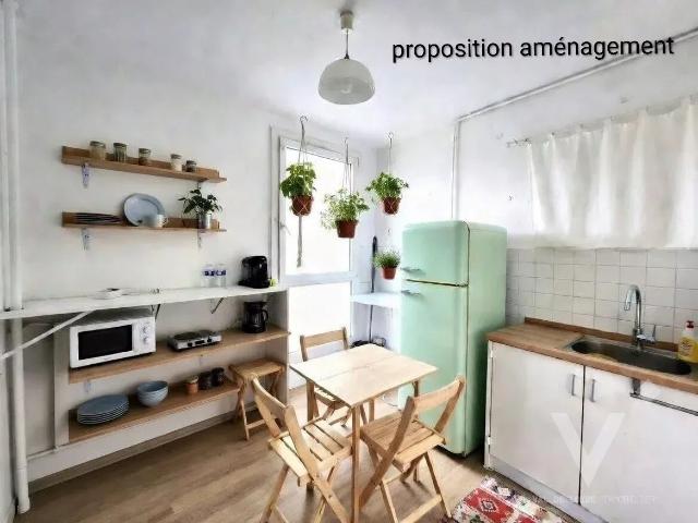 Studio vendu libre – Proche centre et gare – Idéal investissement
